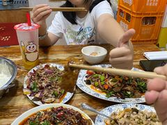 -九九牛肉馆(南山路店)