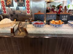 -圣丰索菲特·2 On 988 Café 自助餐厅