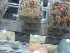 -白玉兰食品(中山公园龙之梦店)