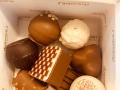 -Laderach 莱德拉(上海环贸iapm店)