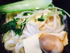 -丽虹云南过桥米线(兴工街店)