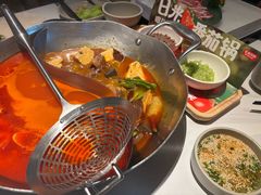 -左庭右院鲜牛肉火锅(金山万达店)