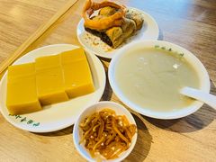 豌豆黄炸糕切糕-护国寺小吃店(红莲南路店)