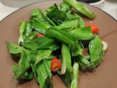 龙豆-滕记星发餐室·新加坡菜(巨鹿路店)