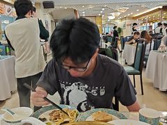-汗腾格里·风味餐厅(新疆驻京办店)