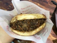 牛肉烧饼（多肉）-穆得·老周家牛肉烧饼(普利街店)