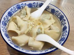 -绿杨馄饨店(湖滨新天地店)