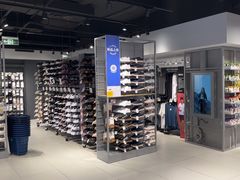 -迪卡侬(环球港店)