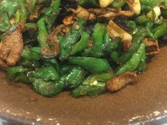 -丹江口渔村·湘味厨房(桃园店)