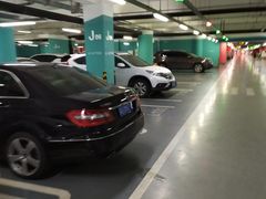 -合生汇购物中心-停车场