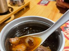 -华记煲仔华·煲仔饭(市桥易发店)