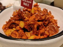 -莲餐厅·湖北菜·潜江小龙虾店(愚园路店)