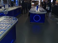 -优购镜仓(六角广场店)