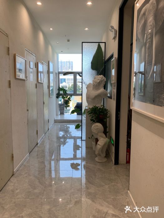 清岚画室少儿美术培训(平江校区)图片