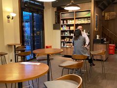 大堂-星巴克(宁波老外滩店)