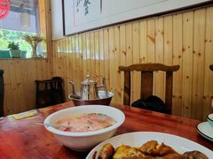 -芦茨金富饭庄·25年老字号·专做稻草鸡