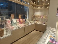 -好利来(十里河店)