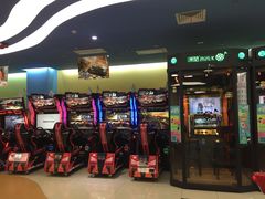 -爱玩嘉年华(龙湖曲江天街店)