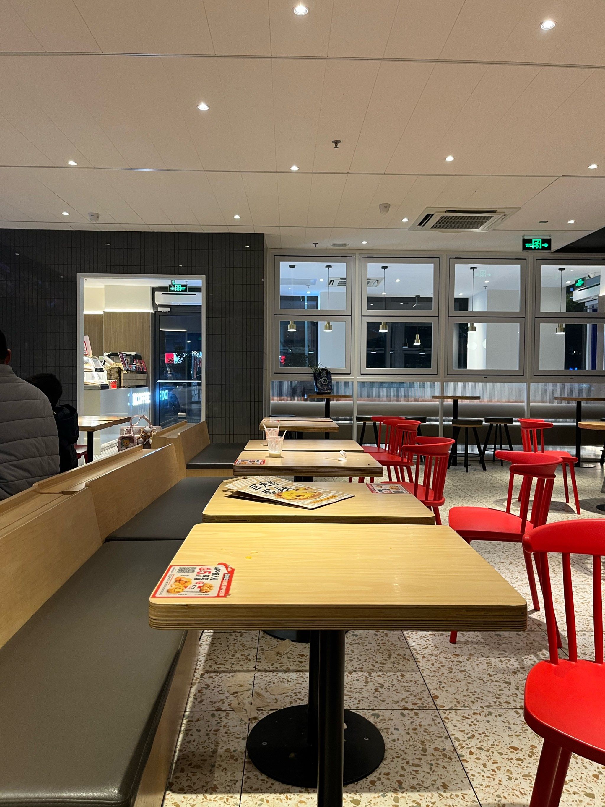 大润发肯德基店