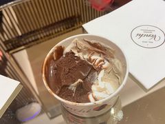 -VENCHI 闻绮(上海佛罗伦萨小镇店)