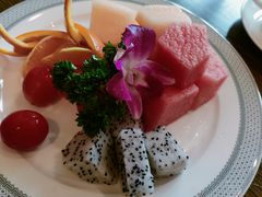 精美水果拼盘-希尔顿欢朋酒店·欢朋餐厅