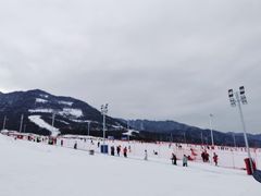 -鳌山滑雪度假区