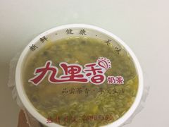 鲜橙百香果汁-九里香奶茶果汁(碧湖店)