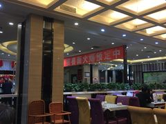 大堂-红蜡烛•瓦罐粥家常菜•夜宵(中山路店)