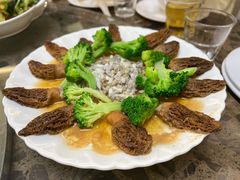 -菌海森林·非遗野生菌火锅(西山区滇池路摩根道店)