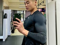 -GYMPLUS私教健身会馆(大悦城店)