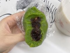 豆沙青团-许阿姨糕团店(南京总店)