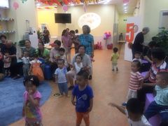 -红黄蓝成长中心(公益西桥校区)