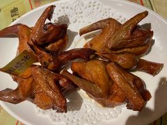 驰名石岐乳鸽-石岐佬中山菜馆(张溪店)