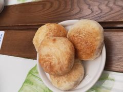 现烤玫瑰鲜花饼-云海肴汽锅鸡·云南小炒(曲江大悦城店)