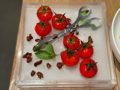 番茄脆菇沙拉-小大董·烤鸭(王府井apm店)