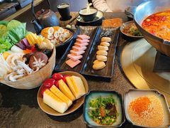 -湊湊火锅·茶憩(新中关购物中心店)