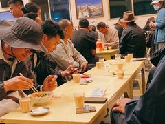 大堂-老光明岗琼甜茶馆