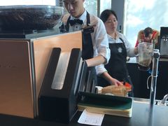 -星巴克臻选(湖滨道店)