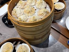 -莱莱小笼·乔艾
