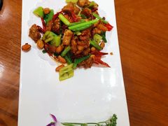 -青瓦餐厅·生鱼片·韩园烤肉(西塔店)