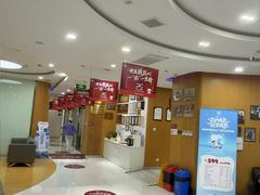 -雅悦齿科(顾村公园店)