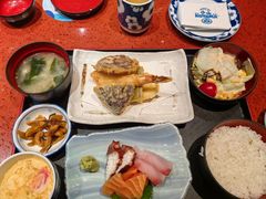 -小山日本料理(兴业太古汇店)