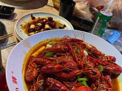 -沪小胖小龙虾(淮海中路旗舰店)
