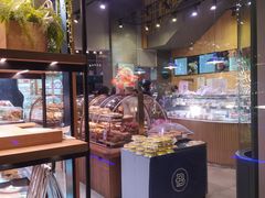 面包甜点陈列柜-巴黎贝甜(五道口店)