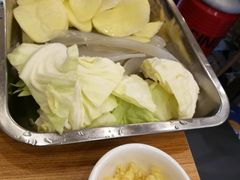 -超越炭火牛蛙火锅鸡(河东店)