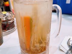 竹蔗马蹄薏仁-香港新发烧腊茶餐厅(水围店)