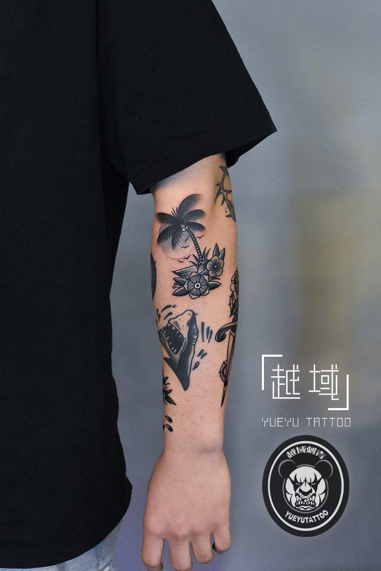 对待生命你不妨大胆冒险一点,因为好歹你要失去它
#刺青 #纹身