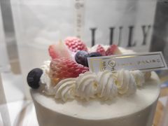 -鹿里烘焙LulyBaking(东二环泰禾广场店)