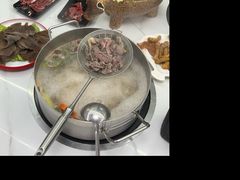 -刘少华贵州小黄牛·鲜牛肉火锅(总店)