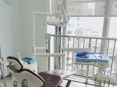-极光口腔·矫正种植修复(锦江店)